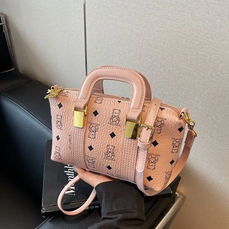 

2026 New Light Luxury High Sense Women's Retro Printing Versatile Classic Small Square Bag Single Shoulder Messenger Handbag