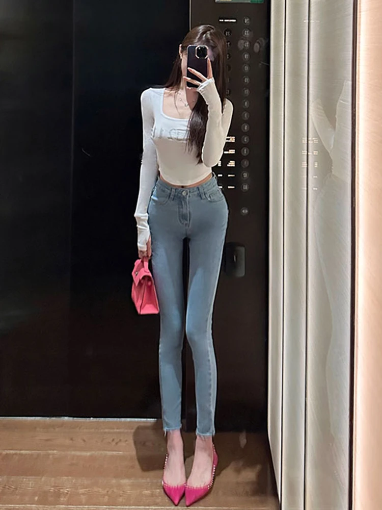 

Spring 2025 High Waist Slim Fit Elastic Faionable Peach Butt Versatile High Waist Skinny Jeans Cotton Stretch Denim orts