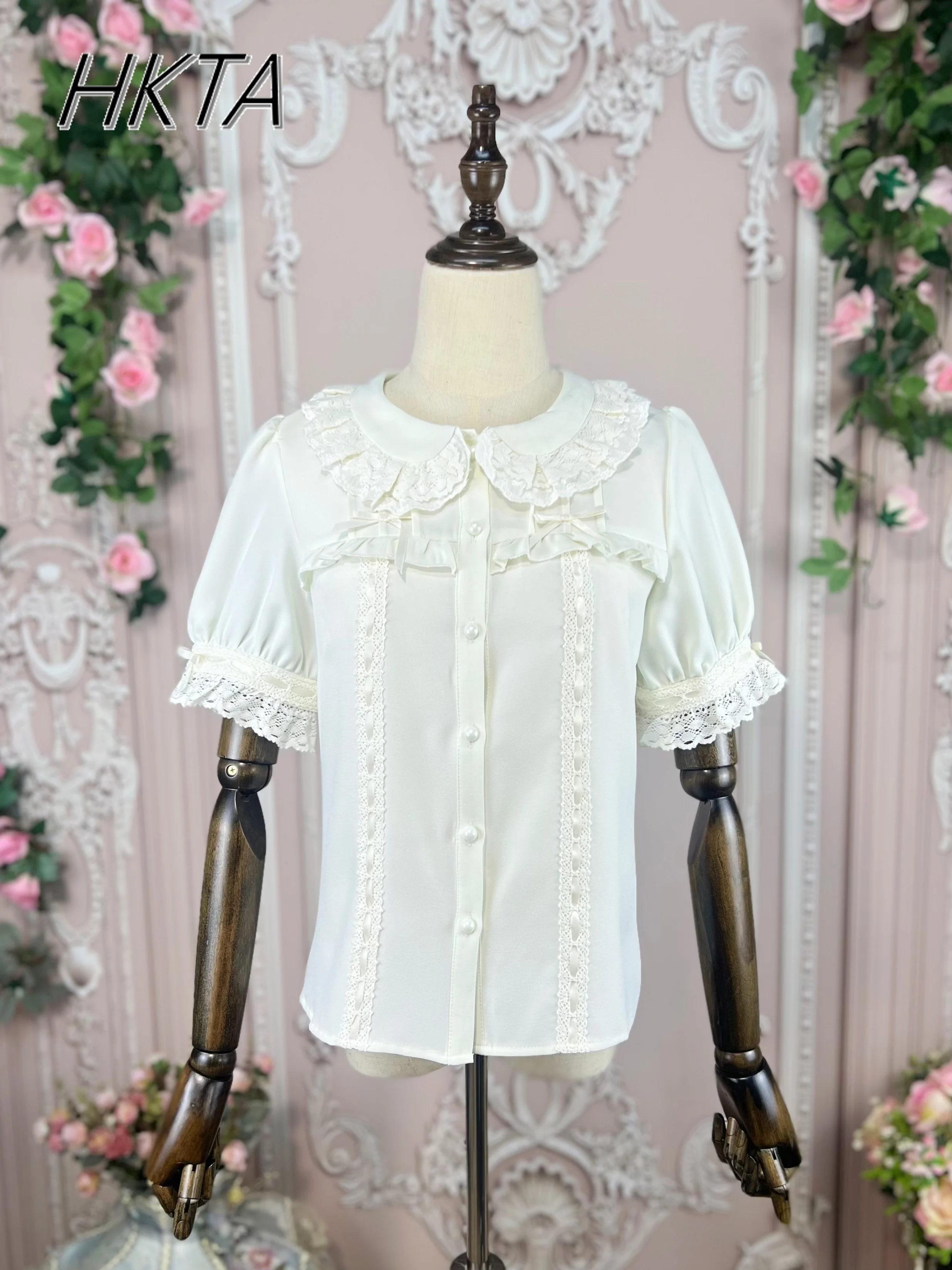 Camisa japonesa de manga corta con lazo holgado Kawaii de Lolita, blusa blanca con cuello de muñeca para primavera, Blusas Retro bonitas y dulces para mujer