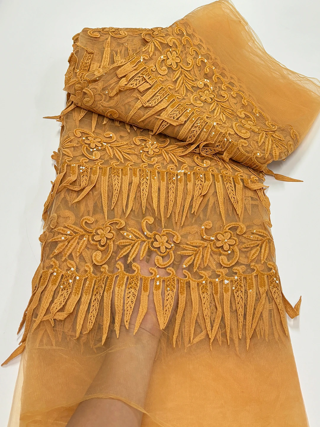 

2024 Африканское молочное шелковое Сетчатое кружево с блестками, новое французское Тюлевое кружево, ткань для шитья, вышитая кружевная сетка, нигерийская женская свадебная