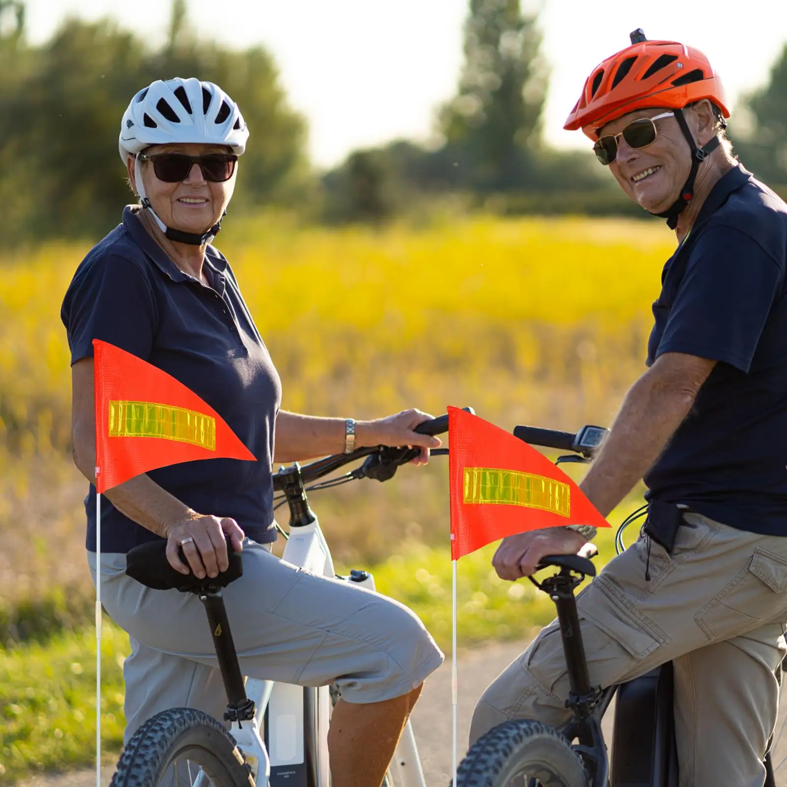 مجموعة واحدة من علم دراجة السلامة العاكسة مع مادة PVC لافتة تحذير متينة للدراجة مرئية للغاية لركوب الدراجات في الهواء الطلق