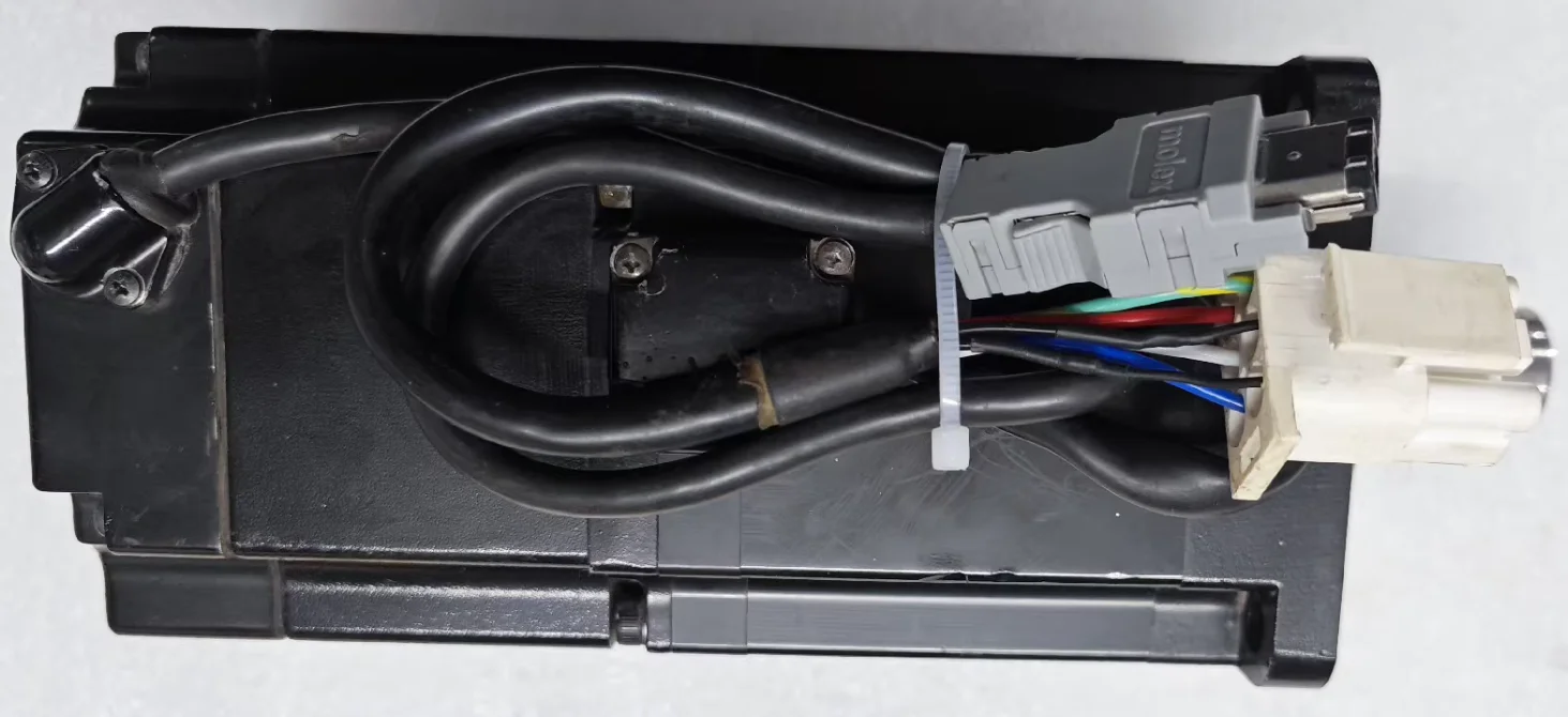 SGMJV-08A3E6E Brand new Servo Motor，SGMJV 08A3E6E，Fast shipping