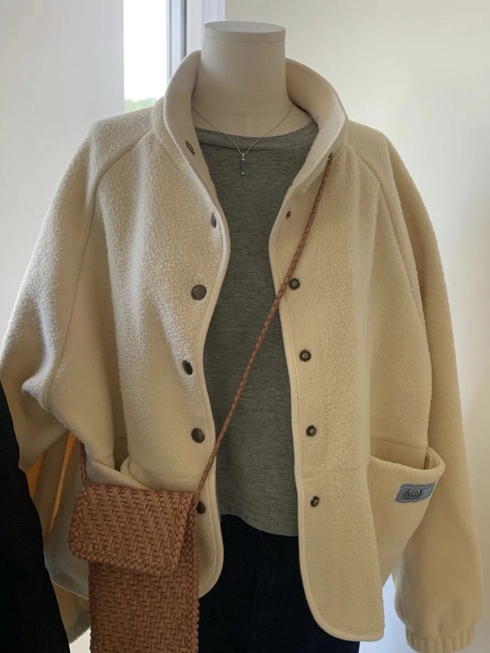 كاندي ملكة جمال الكورية Sle متواضع المزاج Fce اصطف ort معطف المرأة فضفاضة الدافئة ملابس خارجية الصبار حجم الشتاء Jaet