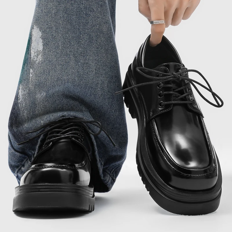 Black Classic Men Derby Shoes British Retro Casual Lace Thick Soled Durable Leather Shoes Commuting Shoes Sizes 38-46