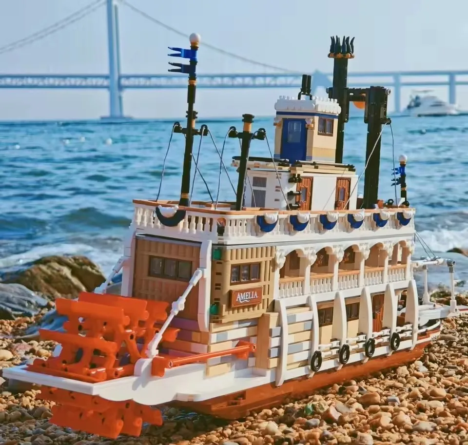 

New MOC Large Model of Cruise Ships for Maritime Transport; Building Blocks for Display; Holiday Gift for Boys and Girls