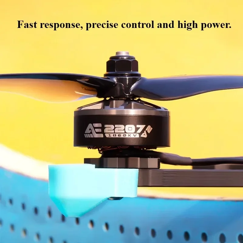 

Cool flying AE2207V2 brushless motor 1960KV airplane model 6S crossing machine FPV UAV 5 inch flying motor