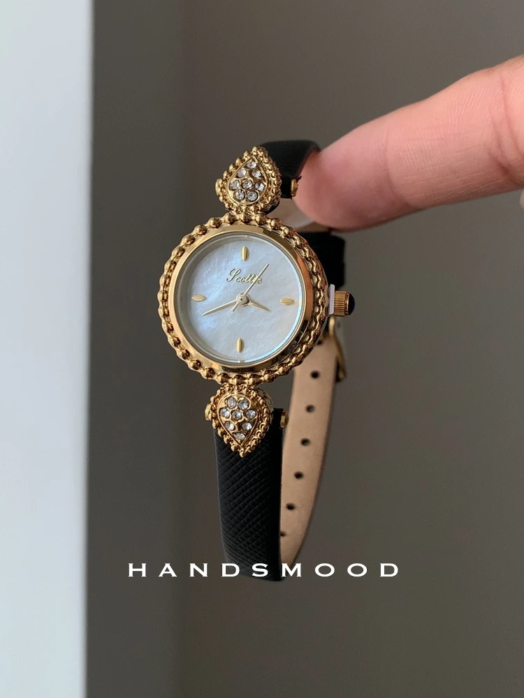 

Retro-Chic, Exquisite Mother-Of-Pearl Dial, Versatile Women'S Leather Watch, High-End Luxury Women'S Wristwatch, Women'S Gift.