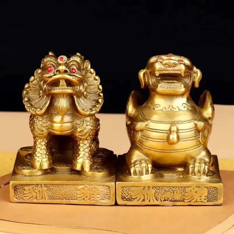 A Pair Of Copper Pixiu Ornaments Home Decoration, Attracting Wealth, Suitable For Living Rooms And Shops