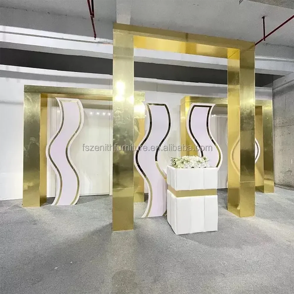 

Luxury Golden Arch Wedding Acrylic Wedding Chuppah Huppah Backdrop For Wedding