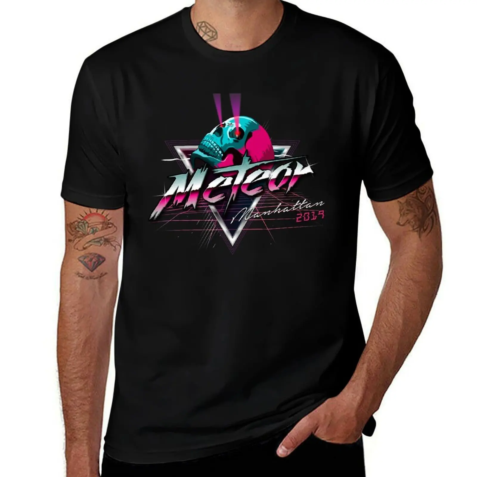 

Meteor Manhattan 2019 EP Artwork T-Shirt Festival Party Tee Top