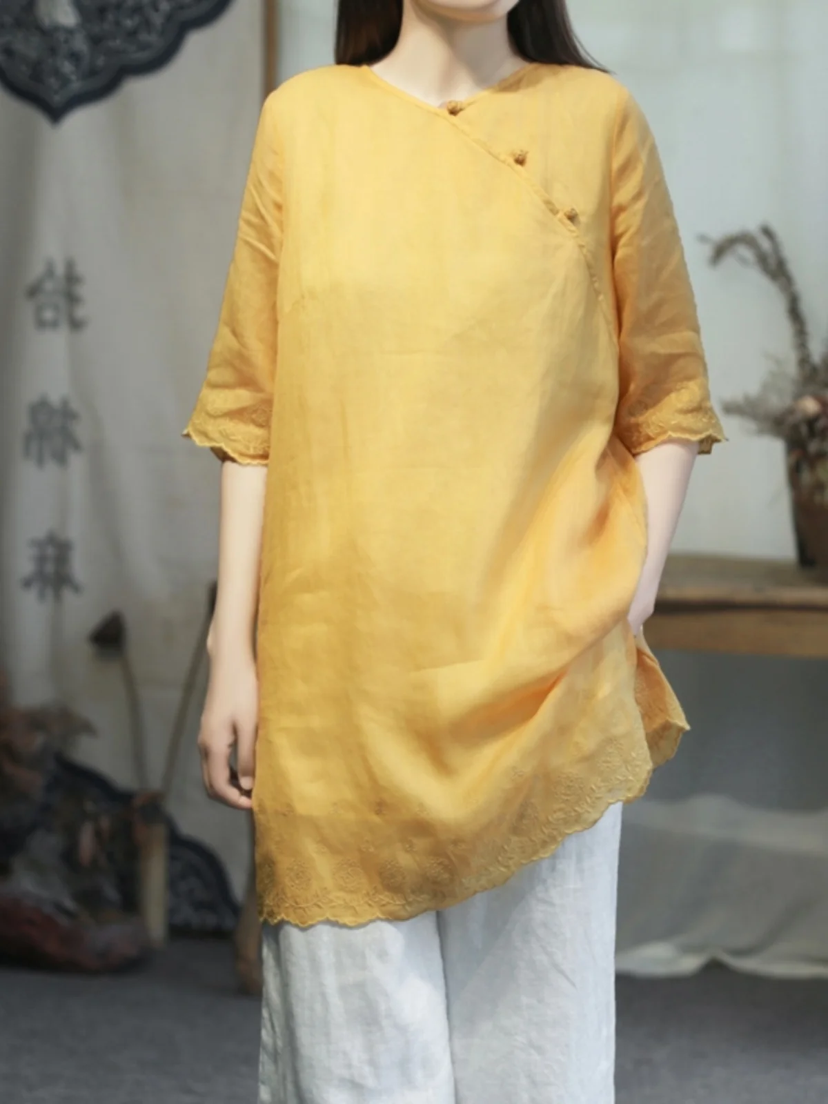 New Chinese Sle Cotton Linen irt Women Summer Mid-Length Lightweight Embroidered Loose Fit Button up round Ne Top