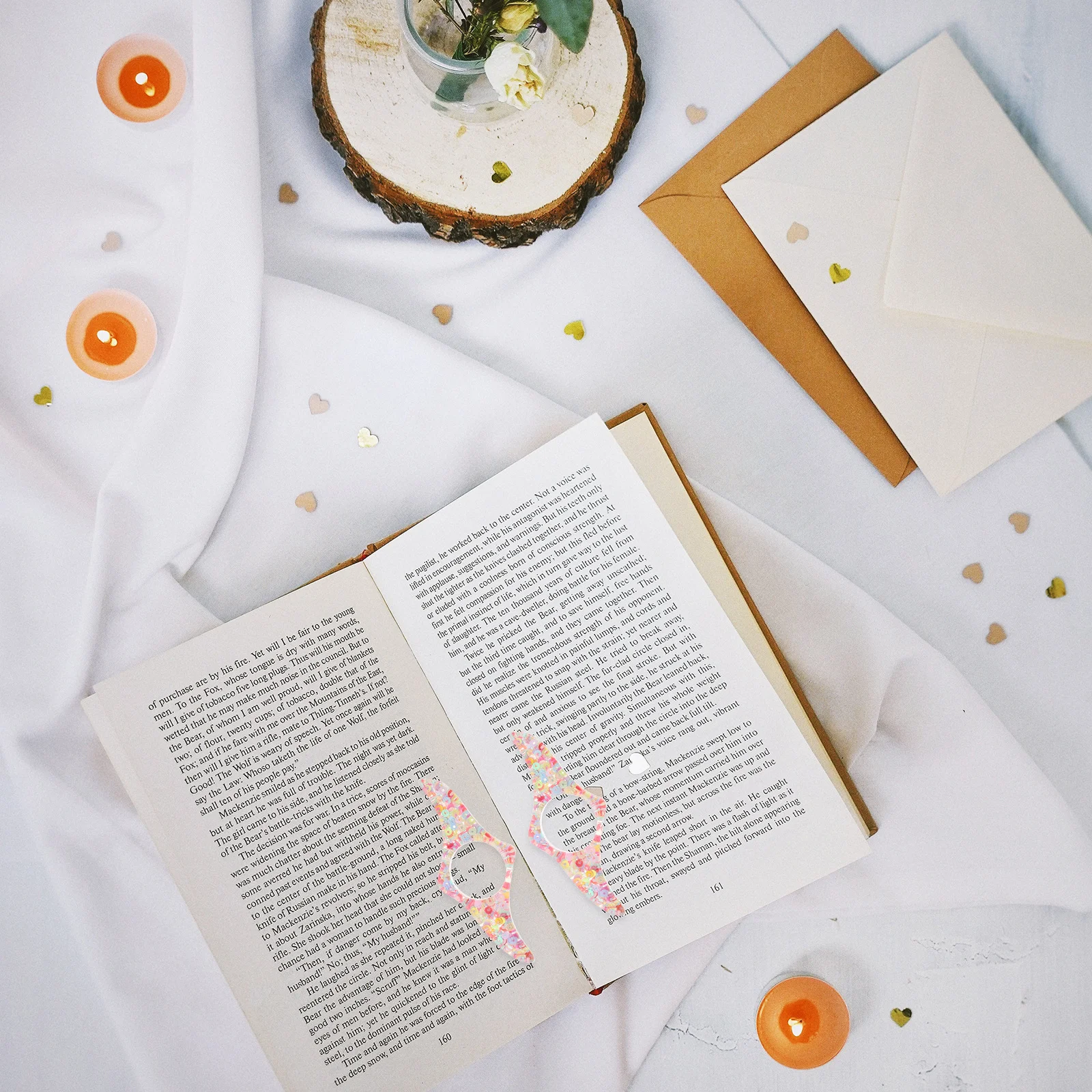 2Pcs Thumb Book Page Holder Portable Lightweight Reading Supply for Book Lovers Comfortable Smooth Texture Thumb Page Holder