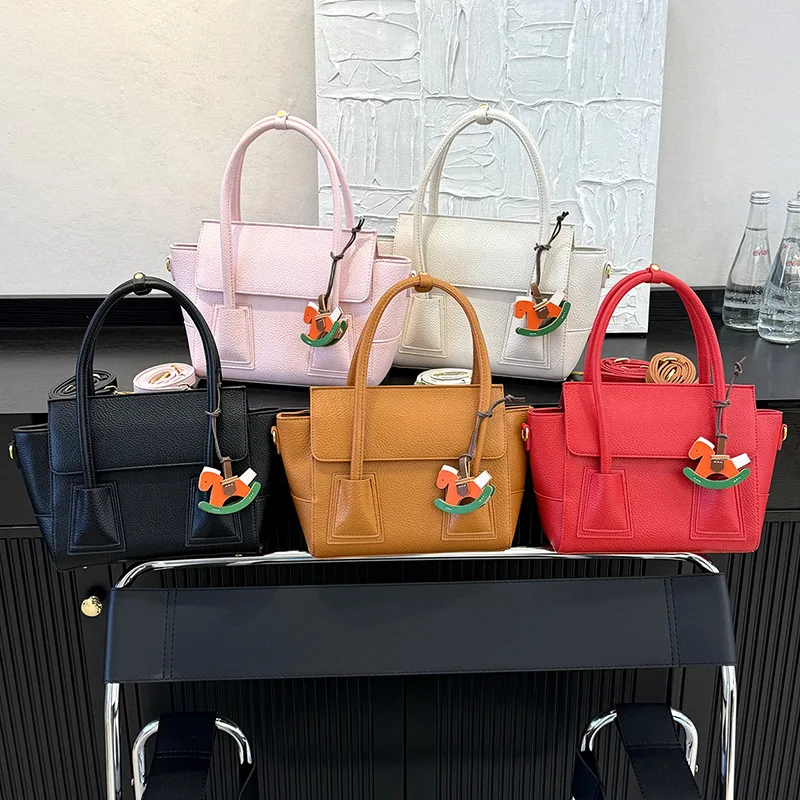 

2025 Solid Color Tote Bag, Versatile Underarm Purse for Women, Spacious Crossbody Bag, Minimalist Day-to-Night Tote