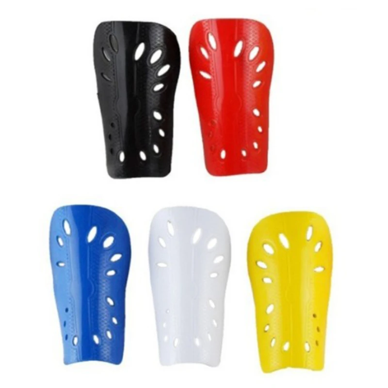 Espinilleras de fútbol de plástico para niños y adultos, Protector de piernas, equipo de protección transpirable, azul y rojo, 1 par