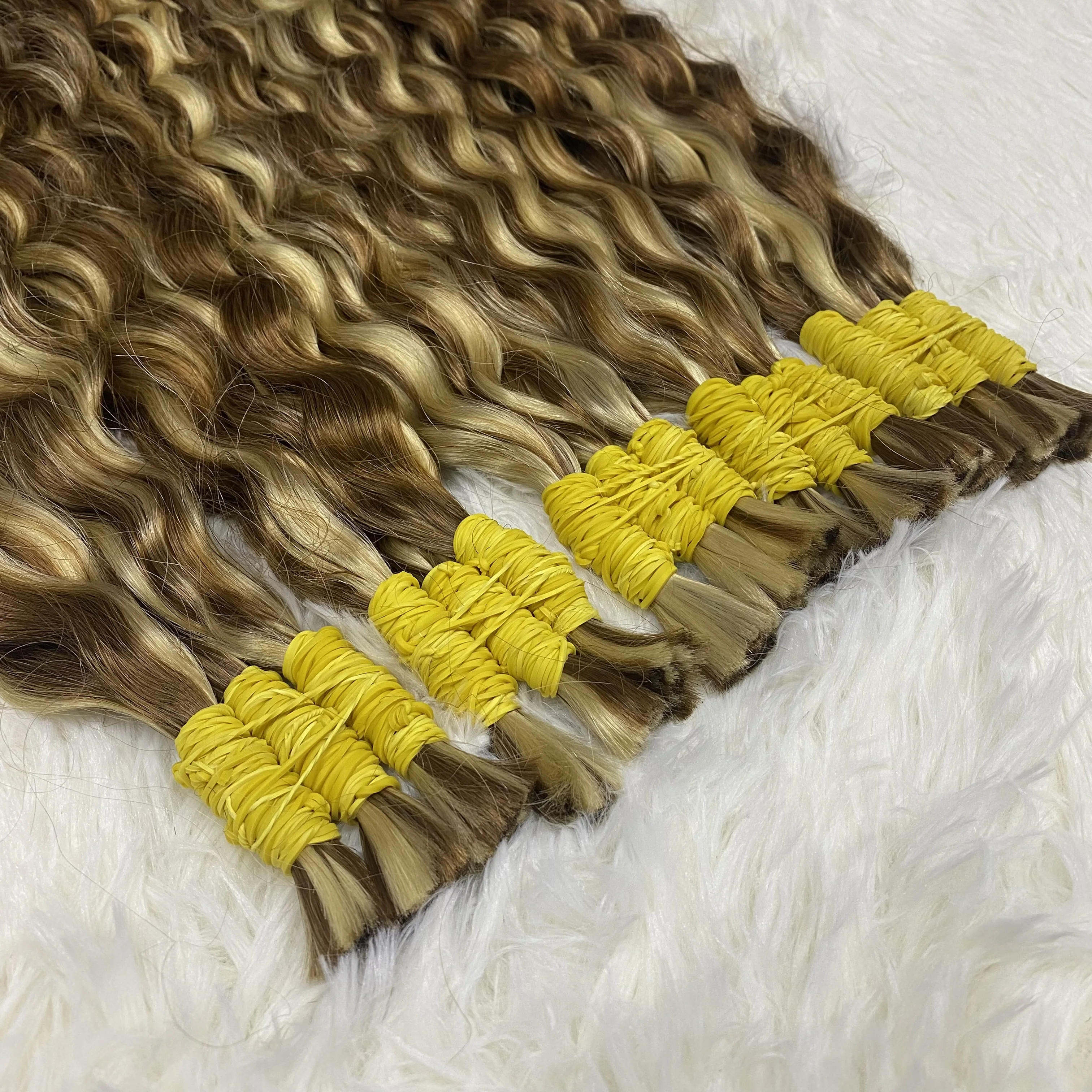 Bundles de tresses Boho sans nœuds pour tressage, vague bouclée en surbrillance, double proximité, 4/613 cheveux humains en vrac, pas de trame, vente en gros