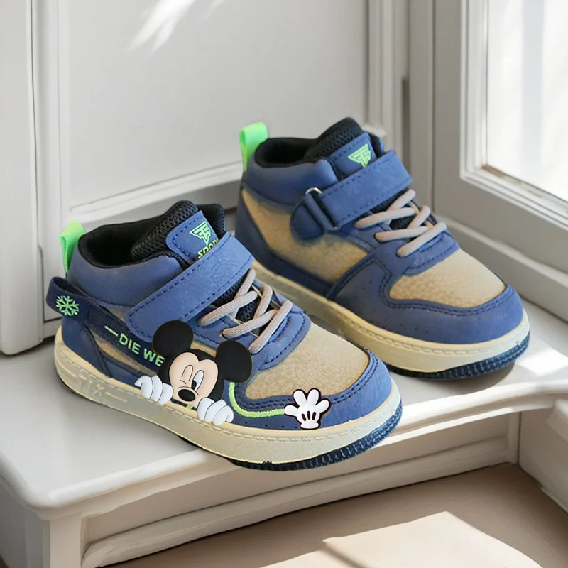 

Обувь для малышей с мягкой подошвой и изображением Микки Мауса, весенне-осенние высокие кеды, новые детские повседневные кроссовки с изображением Минни для мальчиков и девочек