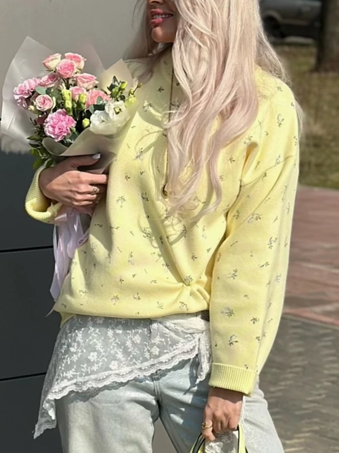 Fashionable Women Casual Flower Yellow Round Neck Sweater Versatile Loose Autumn Long Sleeved Knitted Sweater Soft Top
