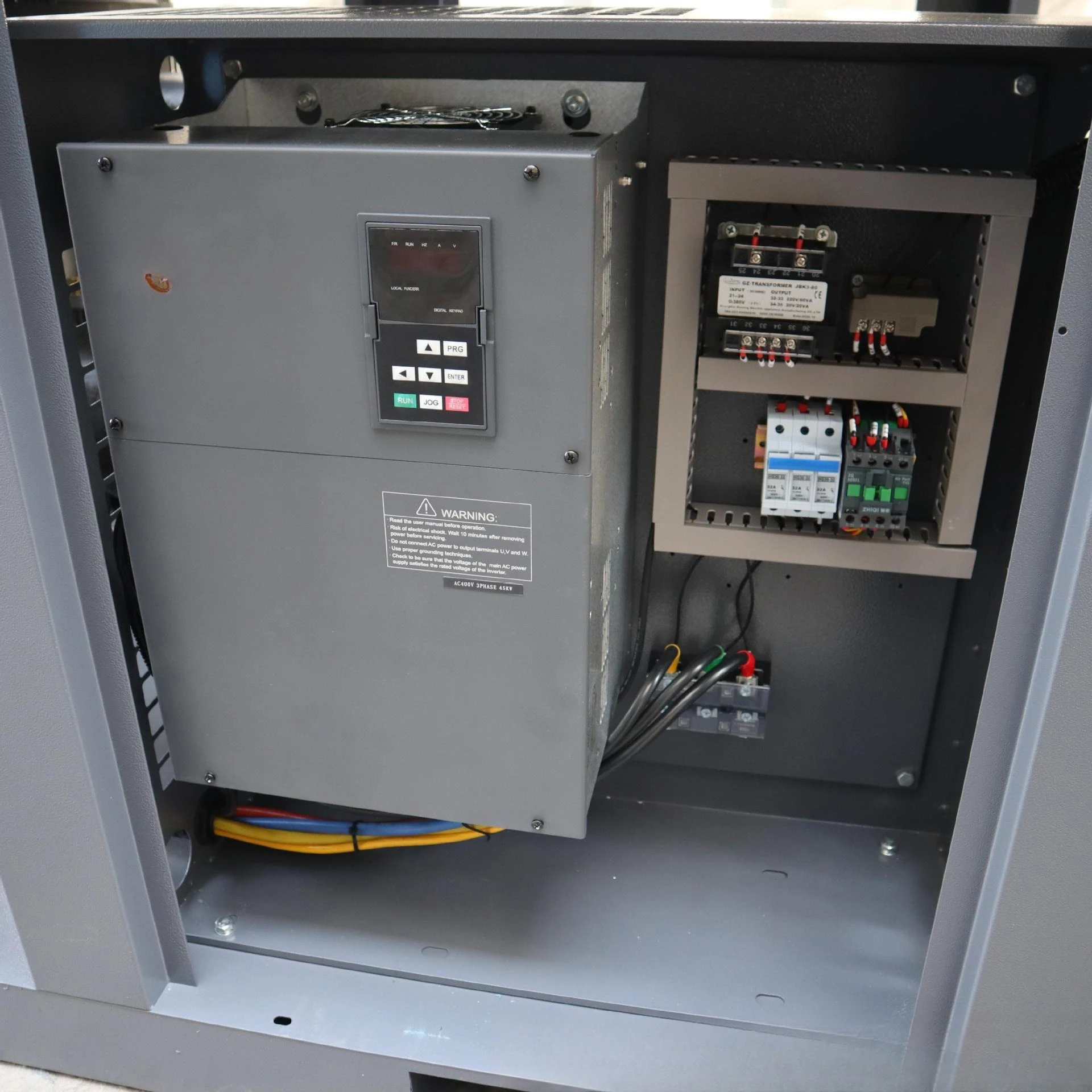 Large industrial permanent magnet variable frequency screw air compressor