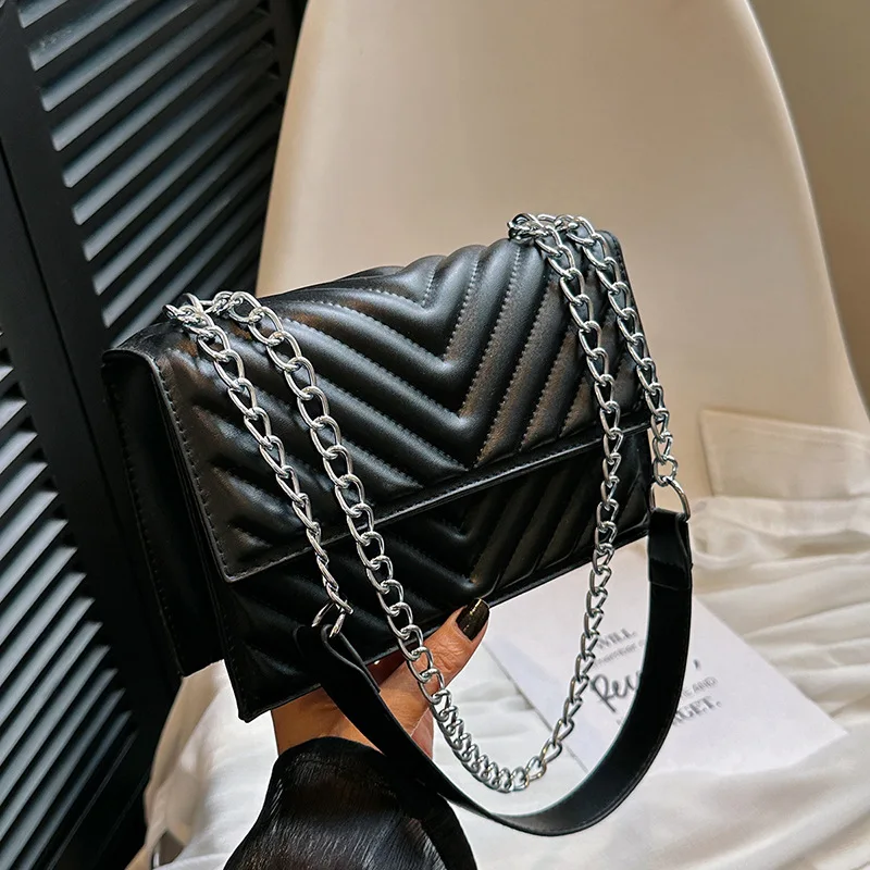 Women's Rhombus Bag Premium Sense Niche Popular Messenger Bag Chain Underarm Bag