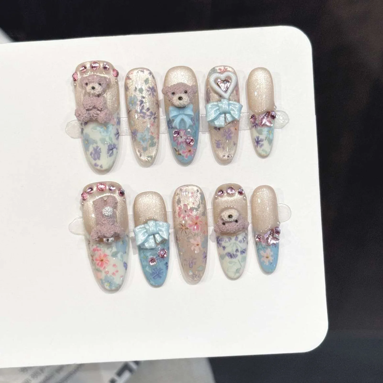 Sweet Kawaii Bear Decor Press On Nails 10pcs Handmade Long Oval Japanese Cute Blue Floral Design Artificial Nail Tip Wearing