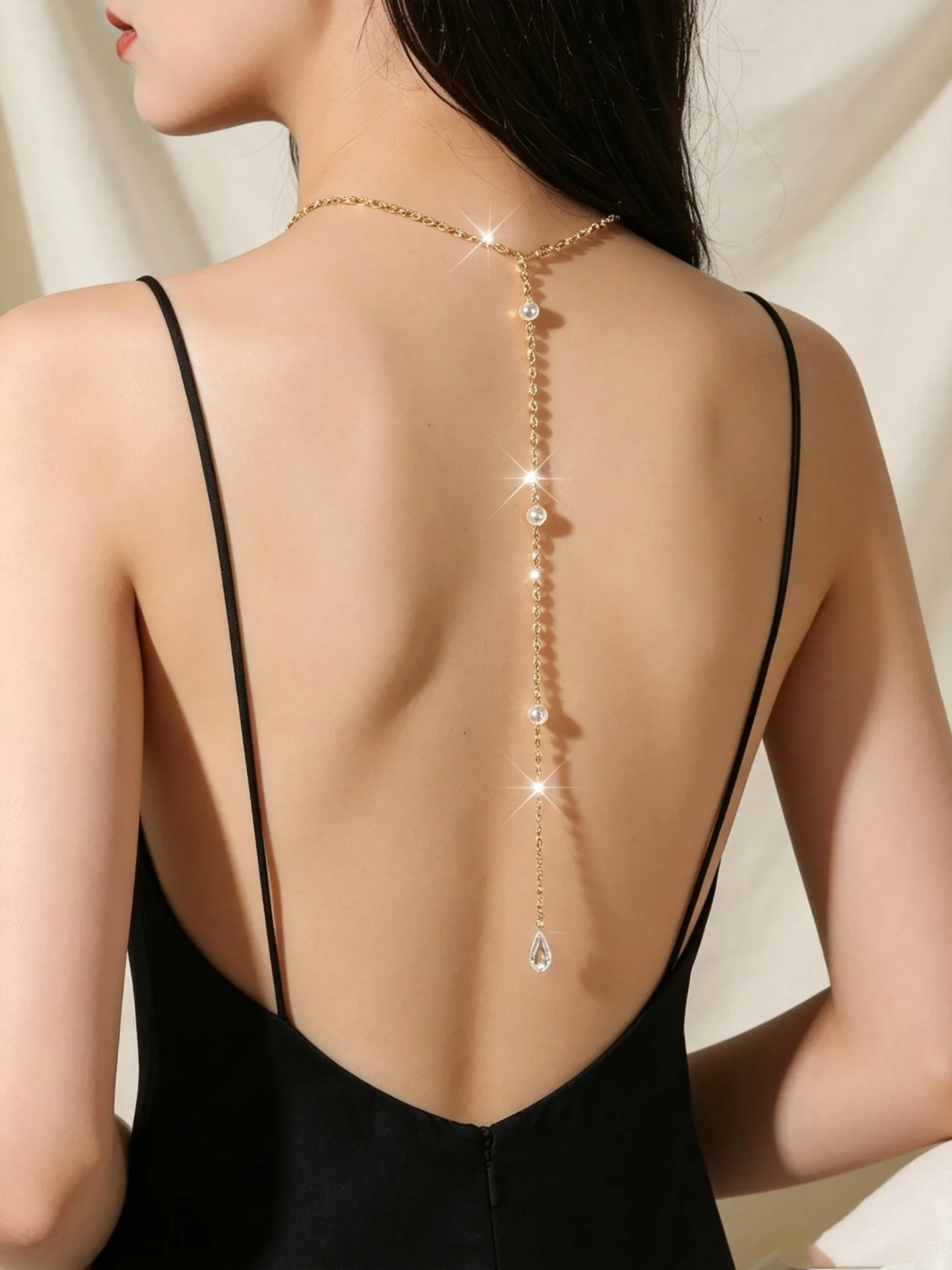 New product: Rhinestone tassel back chain, elegant design, pearl pendant, body chain, high-end feeling, wedding bride accessorie