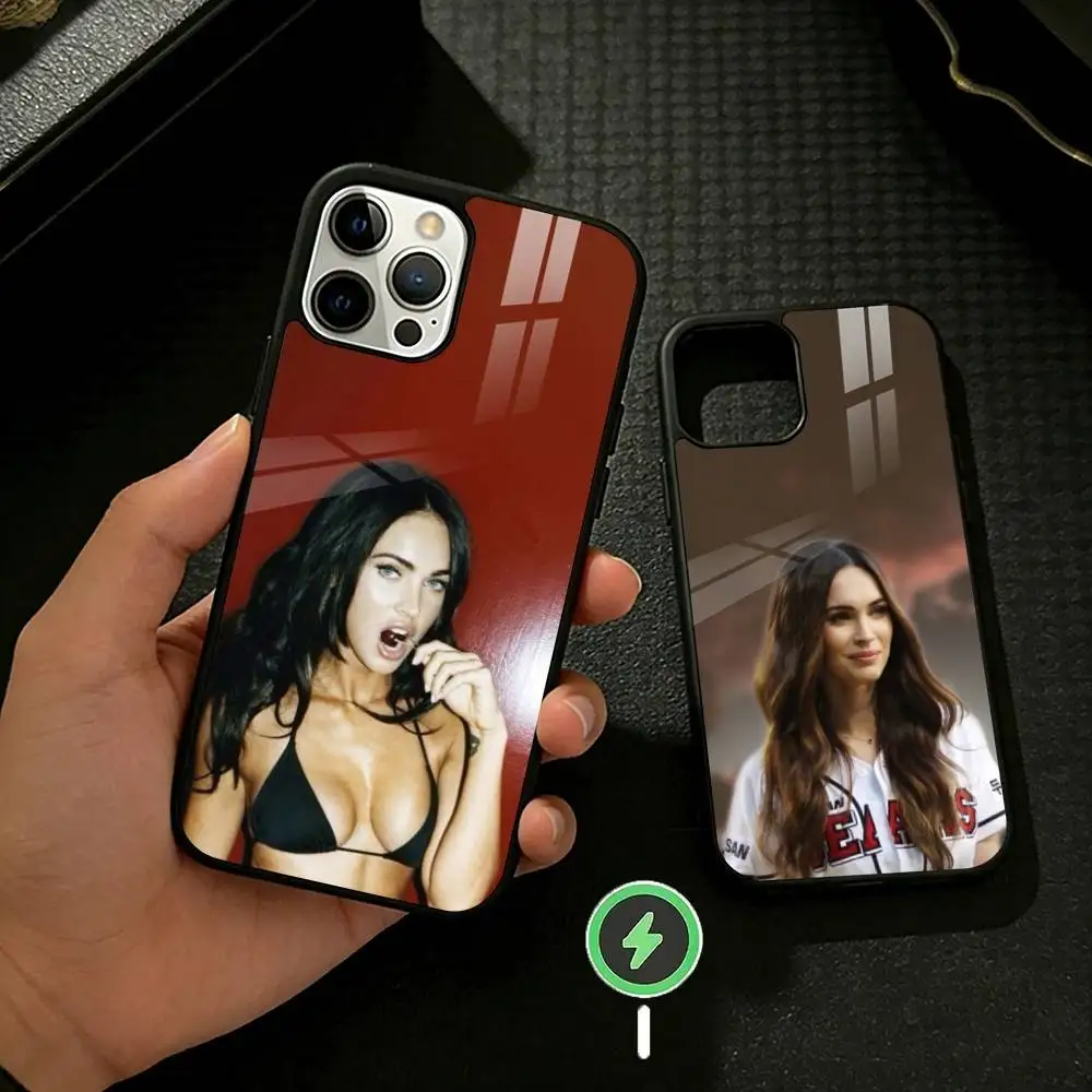 

Jennifers Body M-Megan Phone Case For iPhone 17,16,15,14,13,12,Plus,Pro,Max For Magnetic Wireless Charge