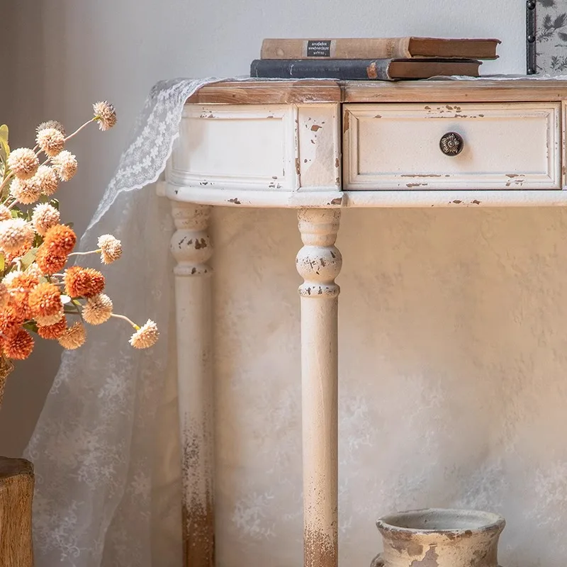 Retro solid wood entrance table makeup strip case  against the wall to enter the home entrance