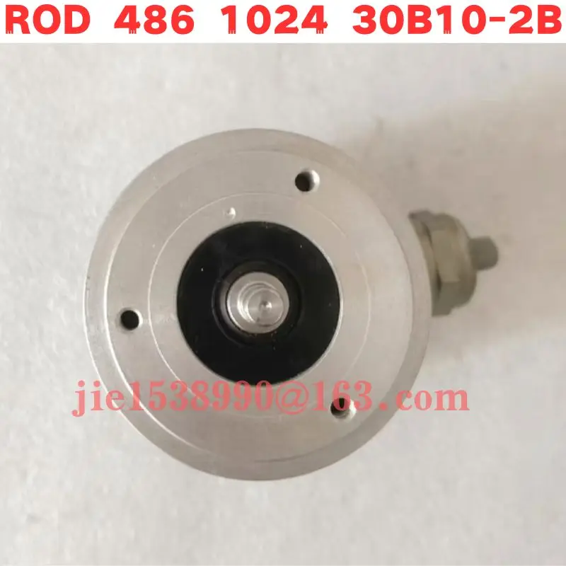 Used Encoder ROD 486 1024 Poles 30B10-2B Tested And Found to Be in Normal Function Condition