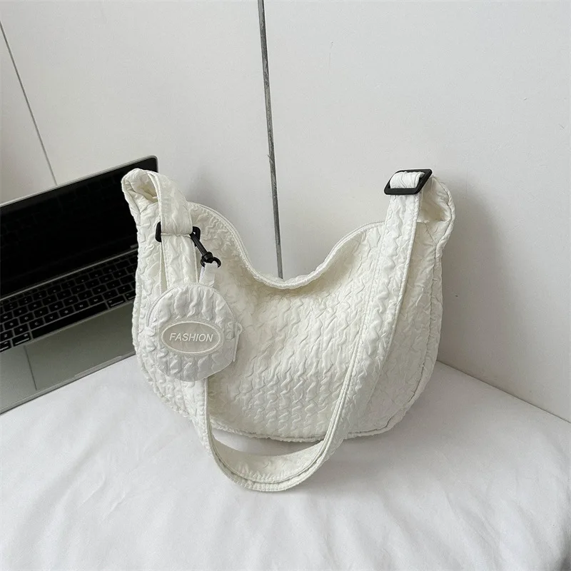 Sewing Thread Dumpling Korean Girl's Fashionable Cloud Puff Flower Shoulder Bag Women's 2025 New Summer Canvas Simple Crossbody