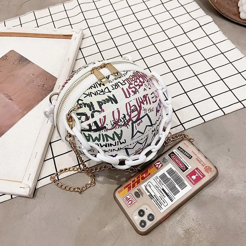 Personality Graffiti Round Ball Bag For Women 2024 PU Leather Crossbody Acrylic Chain Handbags and Purses Female Basketball Bag