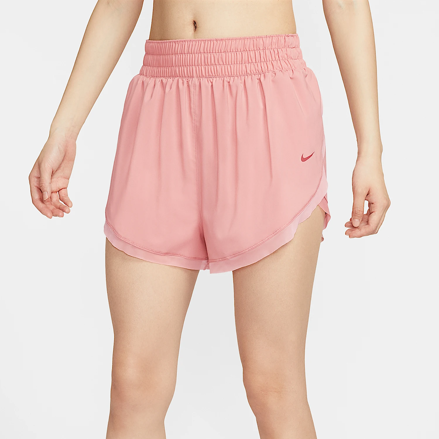 

Женские тканые тренировочные шорты Nike One Dri-FIT HV3504-685