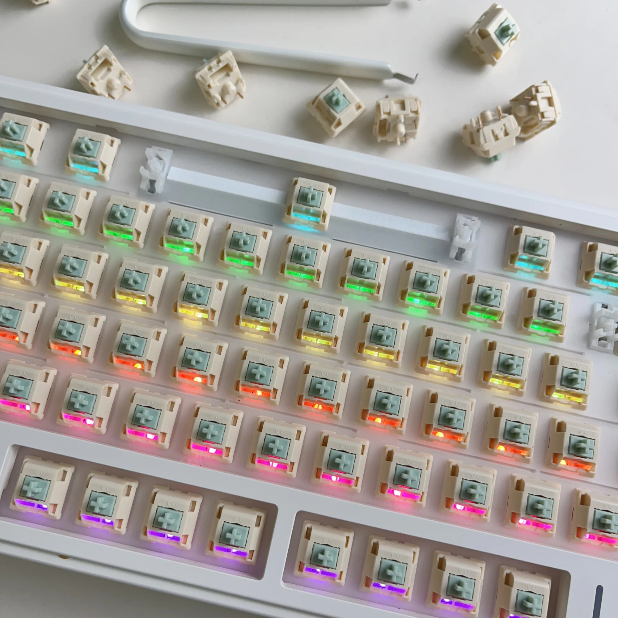 Spring Rain Switch Tactile Hot Swappable 5-Pin Mechanical Keyboard Custom Switch Factory Prelubed For MX Switch Office Gaming