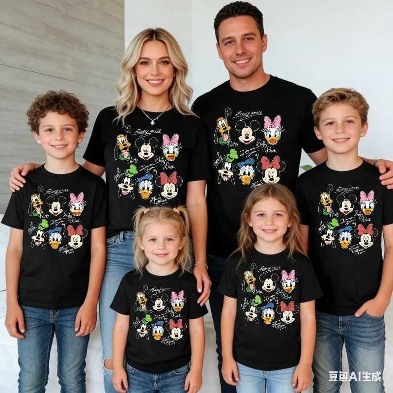 

Новая летняя женская футболка больших размеров, повседневная свободная футболка с короткими рукавами и принтом с изображением Микки Дака, Дональда Дака и мультяшными персонажами Диснея