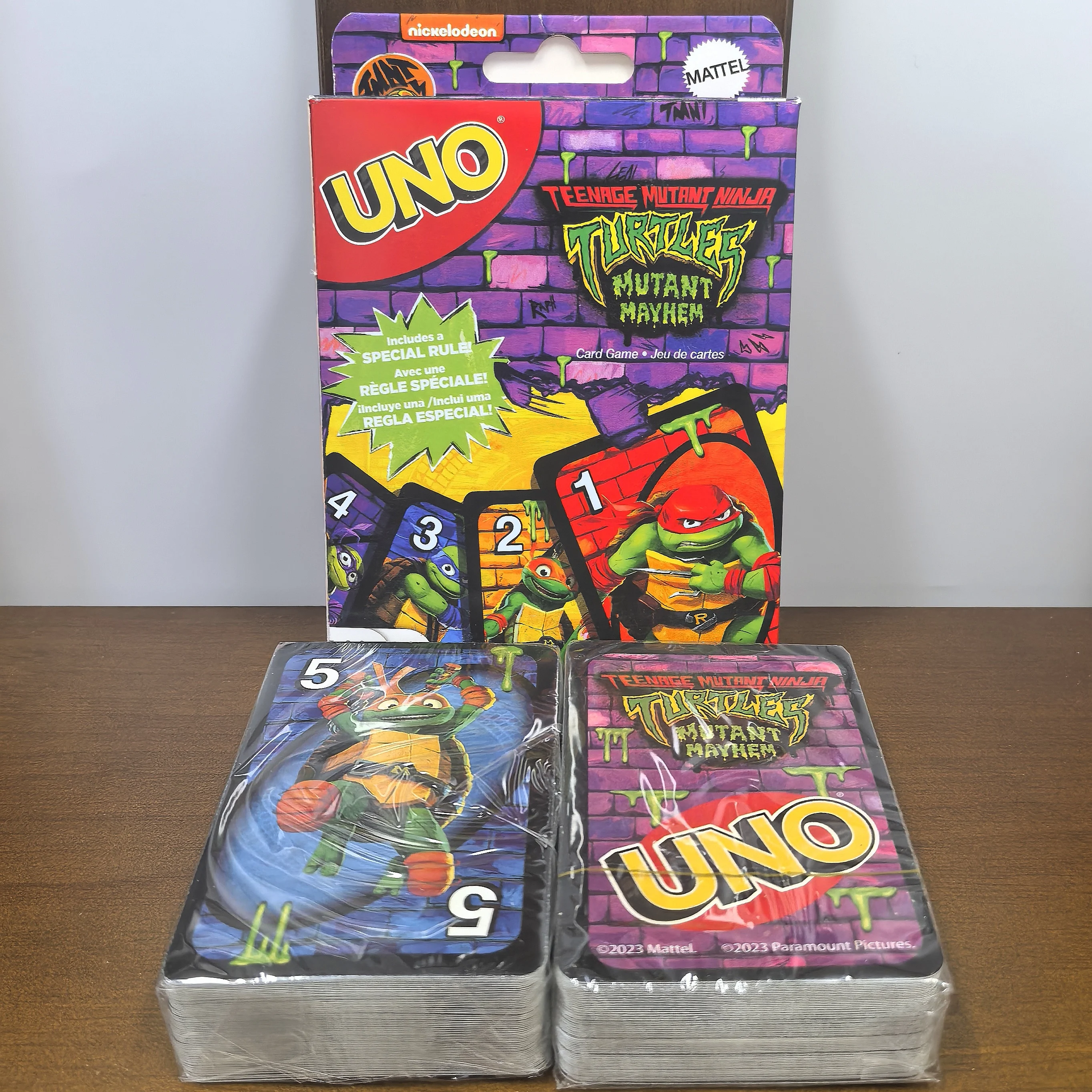 

Mattel Games UNO Черепашки Ниндзя Mutant Mayhem Карточная игра для детей и семейных вечеринок, путешествий, кемпинга и многого другого