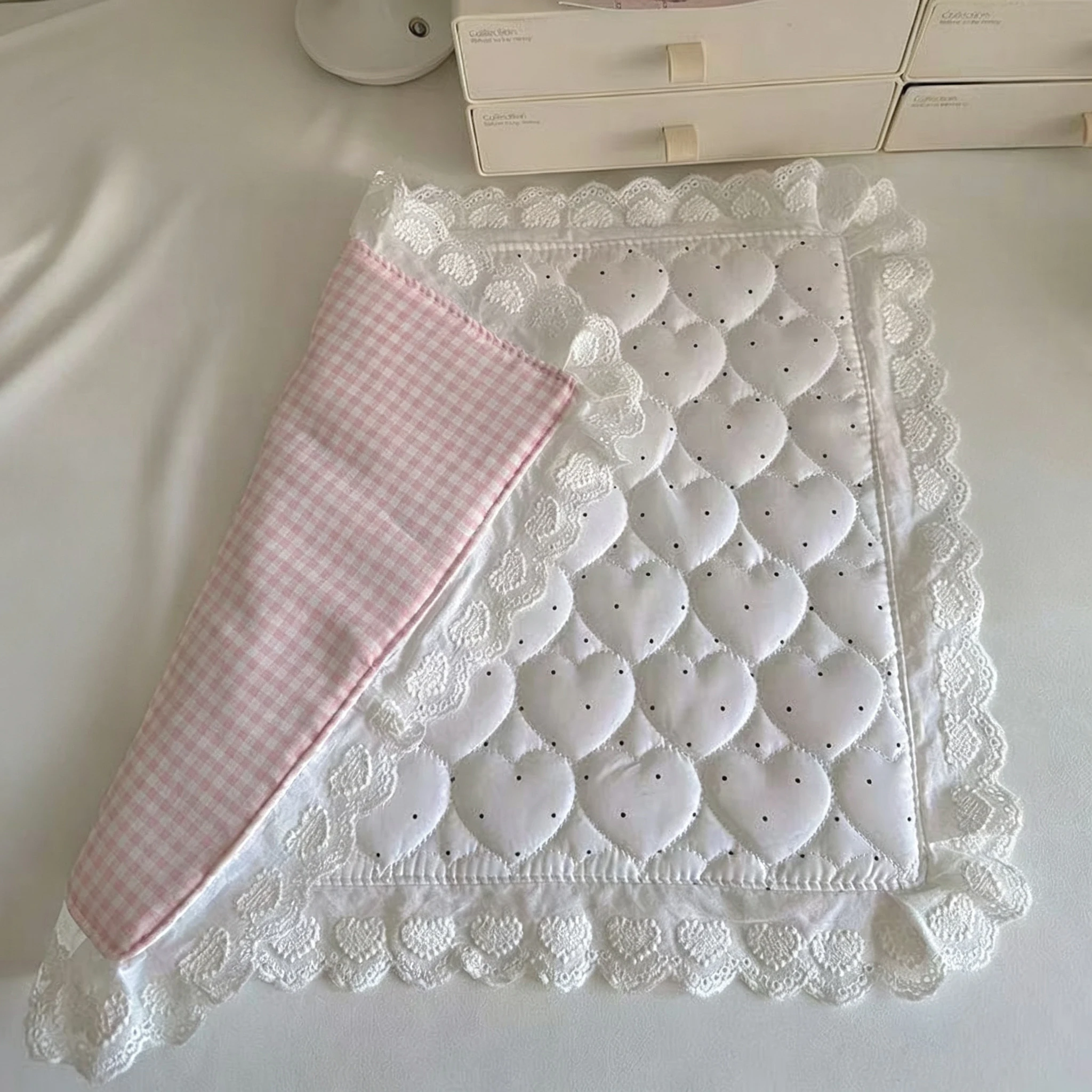 Ins-Style Koreanische Reine Baumwolle Isolierte Tischunterlage Tischdecke Dekorative Untersetzer Liebevolle Spitze Französische Tischdecke Niedliches Geschenk