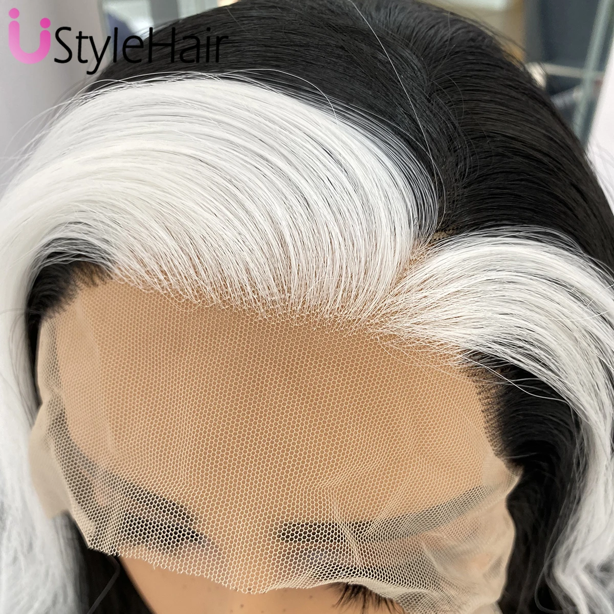 UStyleHair Black Short Wave Wig with White Highlights Natural Hairline Lace Front Wig Mix Color Daily Wear Cosplay Wig for Women