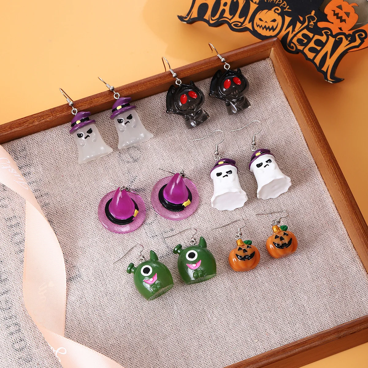 

3D Resin Halloween Dangle Earrings Cute Witch Hat Ghost Pumpkin Monster Bat Cartoon Spooky Drop Earrings