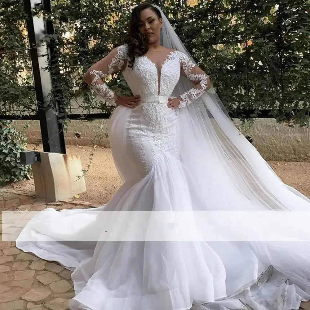 Customized Scoop Neck Lace Appliques Wedding Dress Vestido De Noiva Full Sleeve Country Bridal  Gown with Removable Skirt