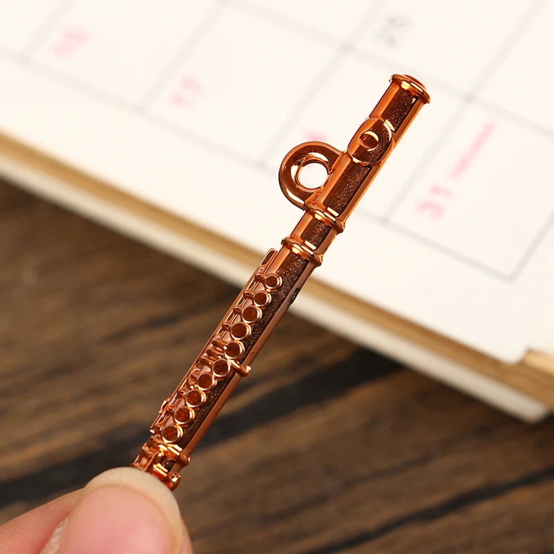 

1 шт., кукольный домик, имитация миниатюрного музыкального инструмента, модель флейты, игрушки, украшения, аксессуары