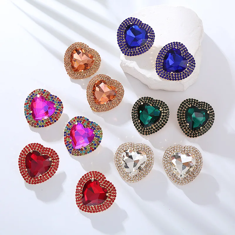 

Modern Fashion Shiny Heart-shaped Crystal Earrings for Women Boho Luxury Multicolored Diamond Ear Accessories Jewelry Gift