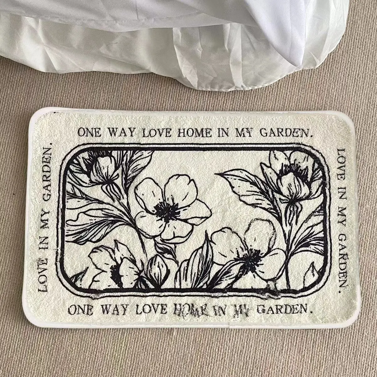 imitation velvet bathroom floor mat toilet toilet toilet door  absorbent foot mat household quick-drying carpet