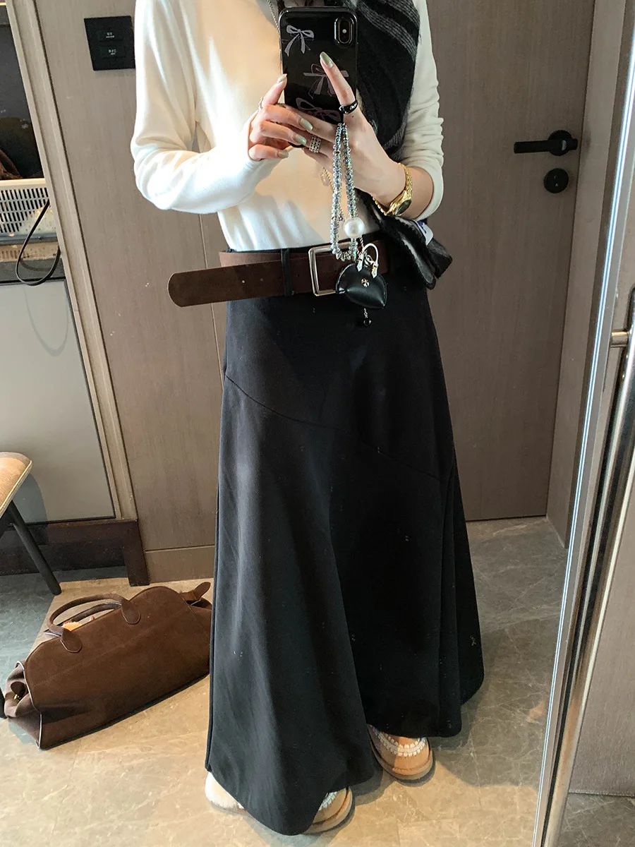 

Необычная утягивающая юбка А-силуэта с завышенной талией и начесом