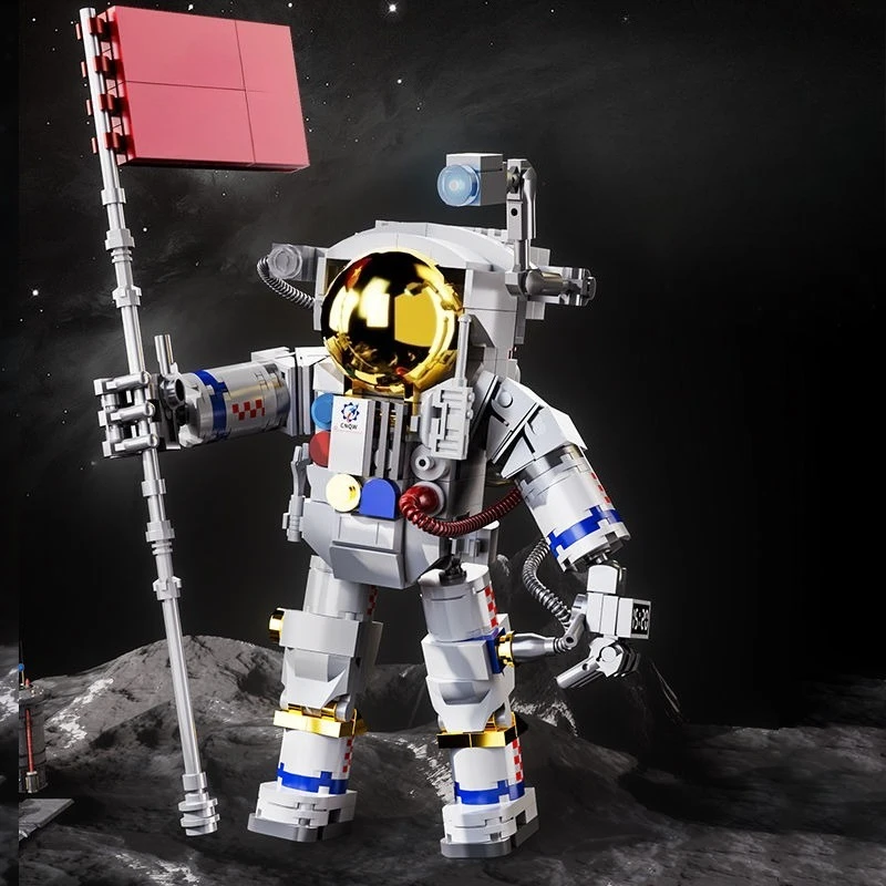 

17cm Astronaut Building Blocks Anime Figure Model Fidgets Assembly Toys Children's Birthday Surprises-kids,girls,boyfriend Gifts