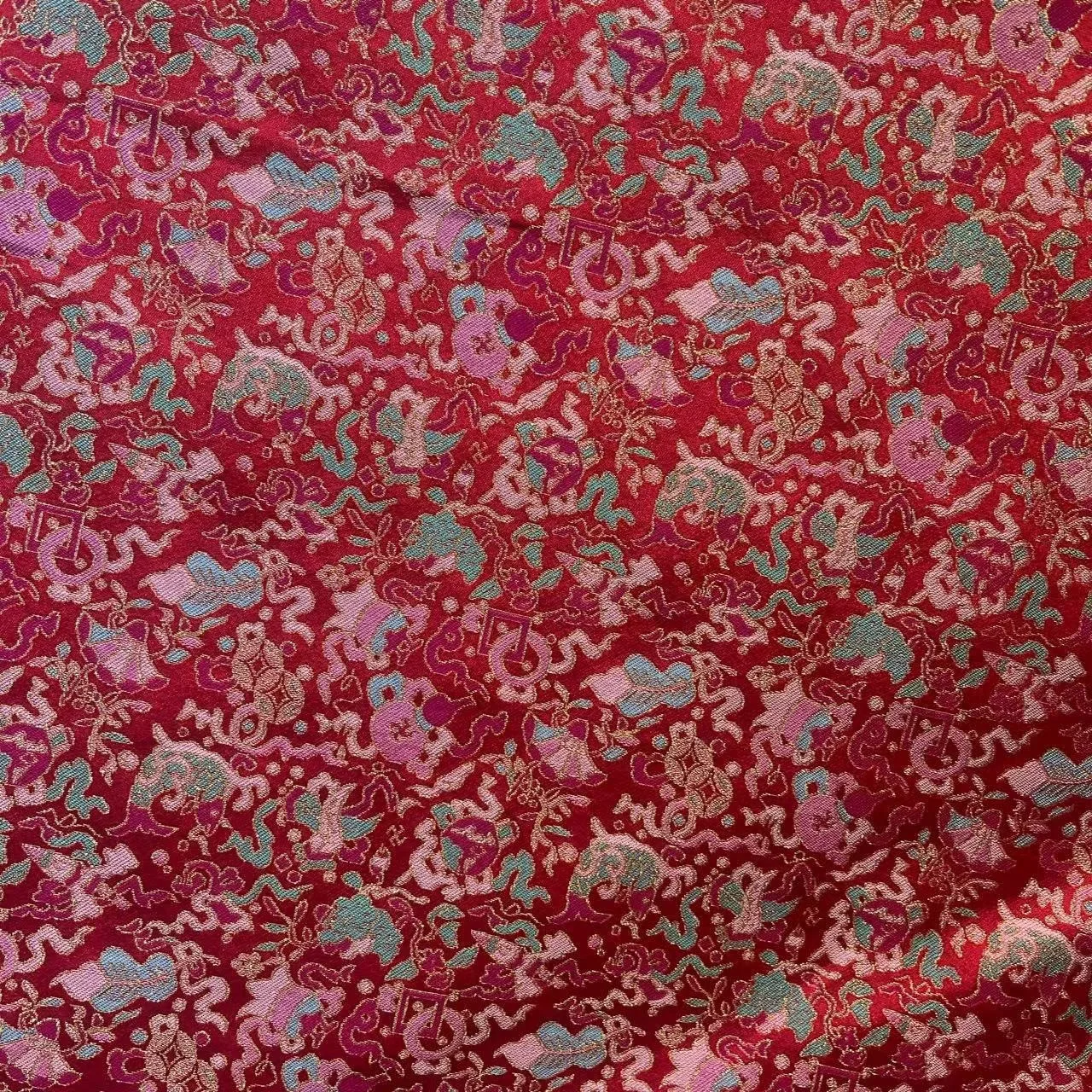 Song Dynasty Brocade Red Mixed Popking Design Four Weft 140 Door Width 72 Silk 50momme New Chinese Coat Bed Cover Cloth Fabric