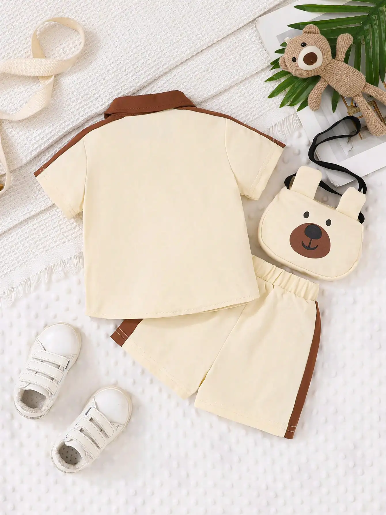 Toddler Bear Print 3-Piece Outfit, Beige & Brown Polo Shirt + Shorts + Crossbody Bag, Baby Boy Summer Casual Clothing Set