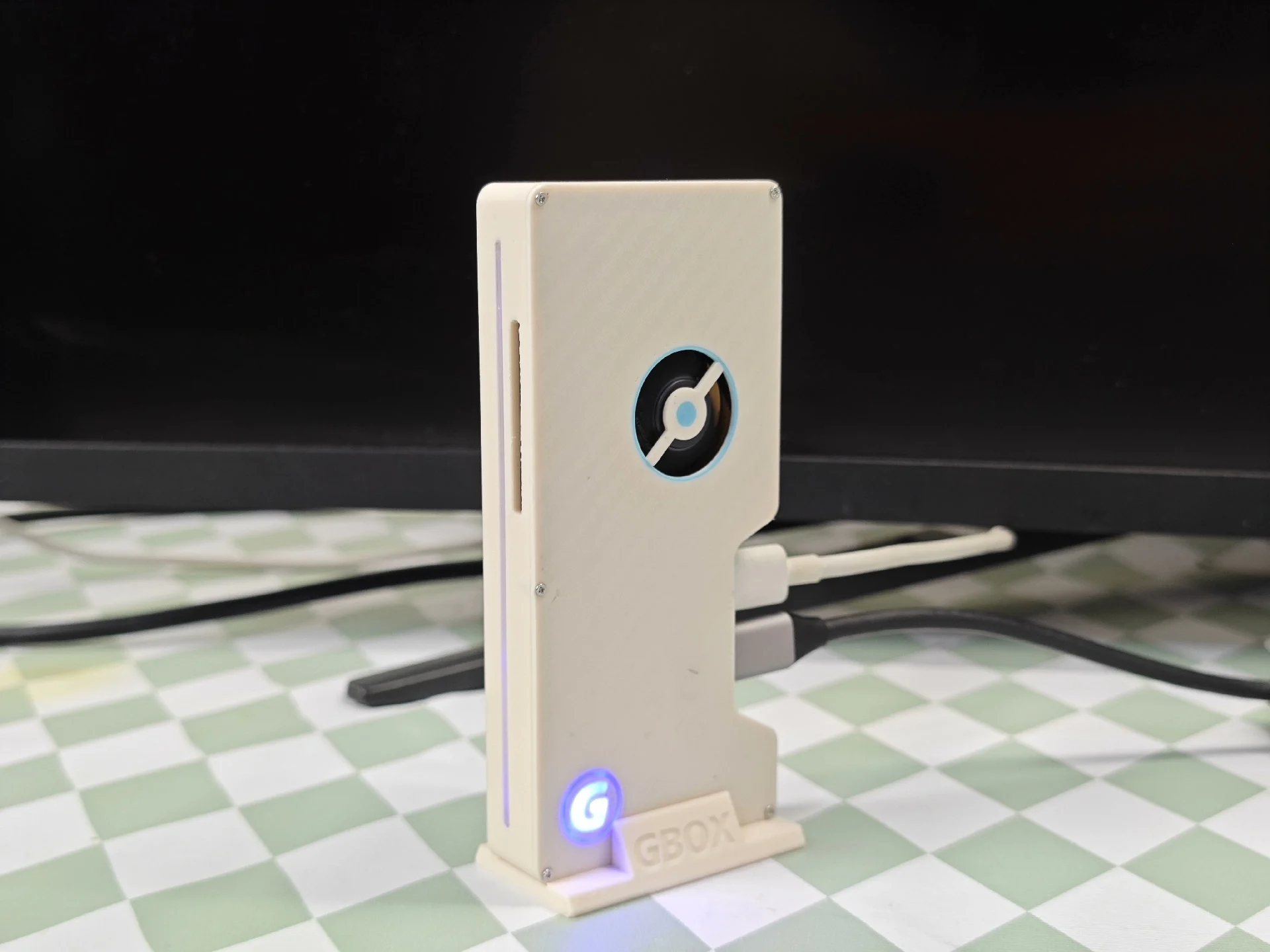 

Игровой ТВ-приставка GBOX 2.0 | дракон 888 | FromGalaxy Z Fold3 | 4К при 120Гц Игры | Управление RGB | Турбоохлаждение