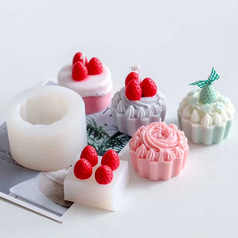 Korean Style 3D Baked Strawberry Cream CakeDIYSilicone Mold for Making Aromatherapy Candles