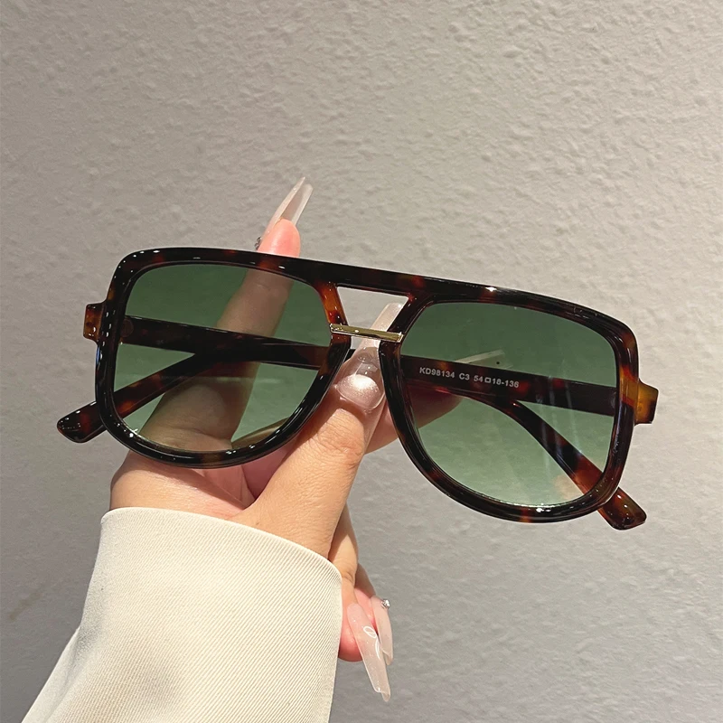 KAMMPT Übergroße Piloten-Sonnenbrille für Herren, Modische Vintage-Doppelbrücken-Freizeitbrille, Trendige Markendesign-Dekor-Sonnenbrille für Damen