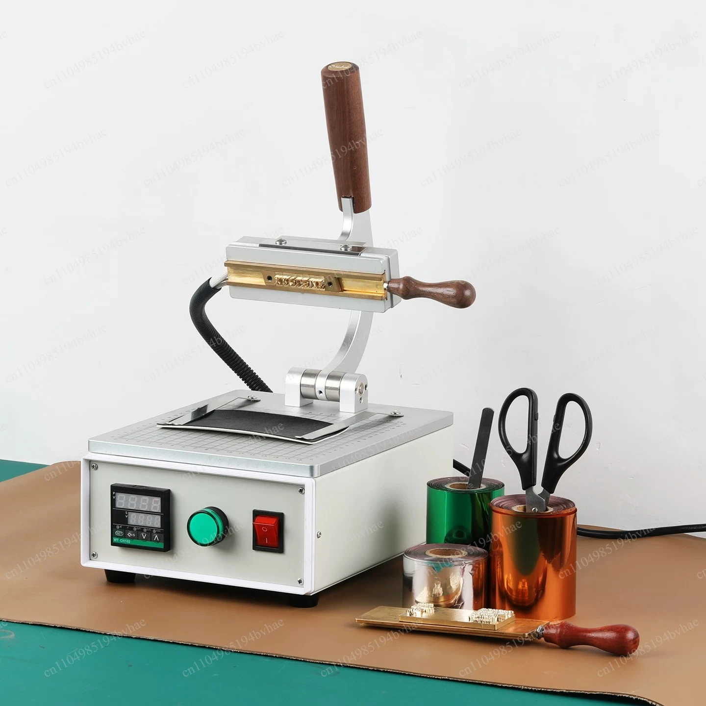 Small handmade leather, brass plate, movable type, copper mold products, hot press, hot stamping machine, numerical letters