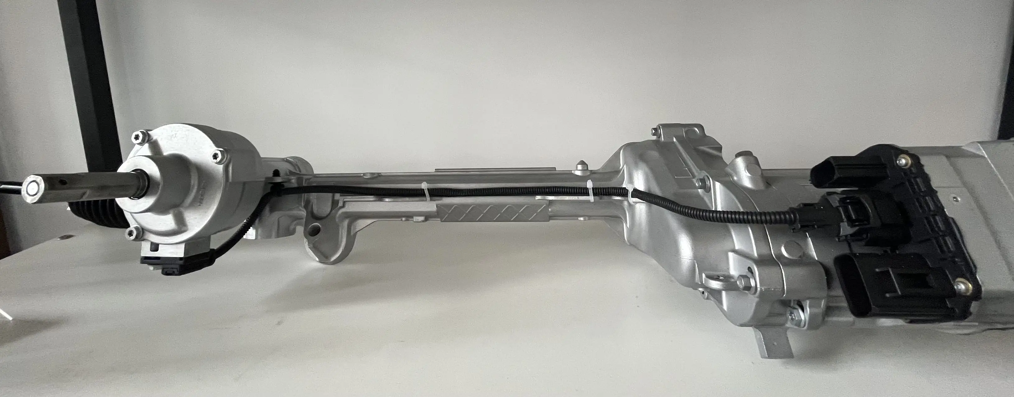 Para Ford Explorer Electric Power Assist Rack automático LHD engranajes de dirección para modelos 2014-2015